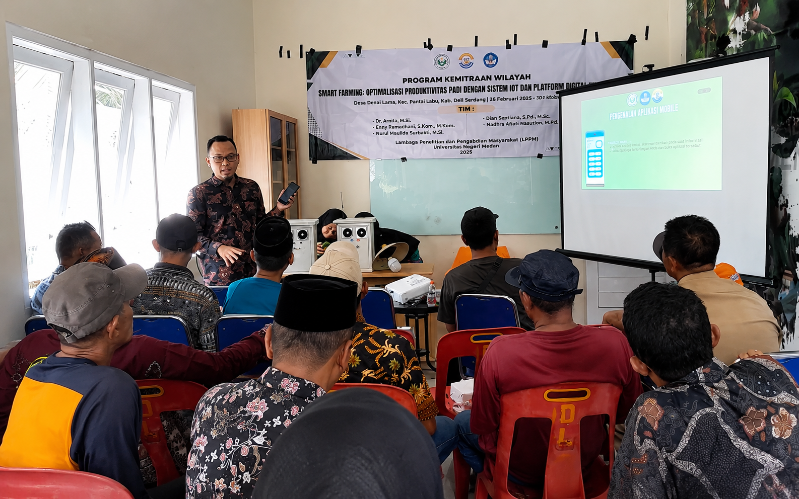 Smart Farming: Optimalisasi Produktivitas Padi dengan IoT dan Platform Digital Interaktif, foto 1